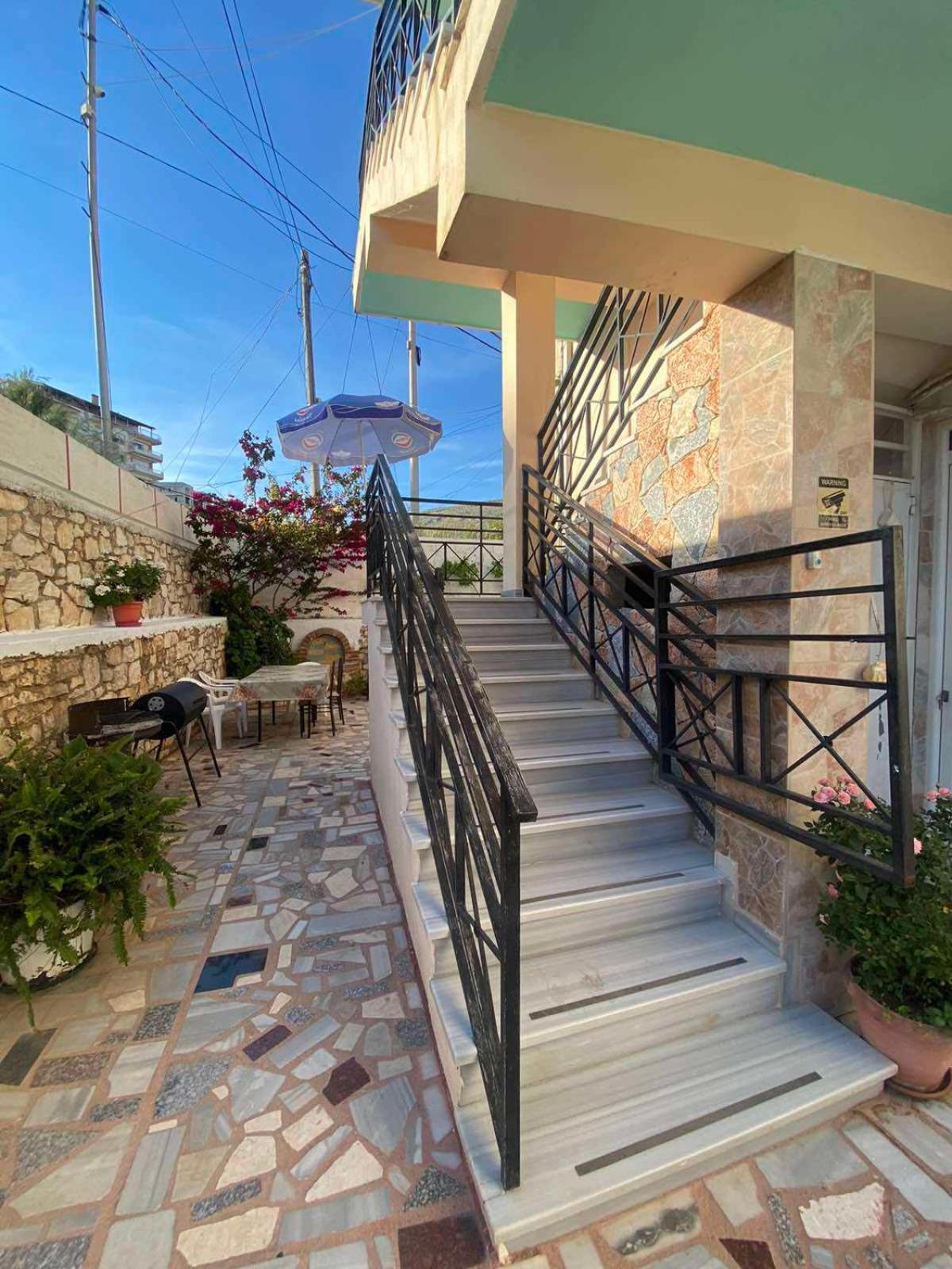 Mariana Apartments Sarande Exterior photo