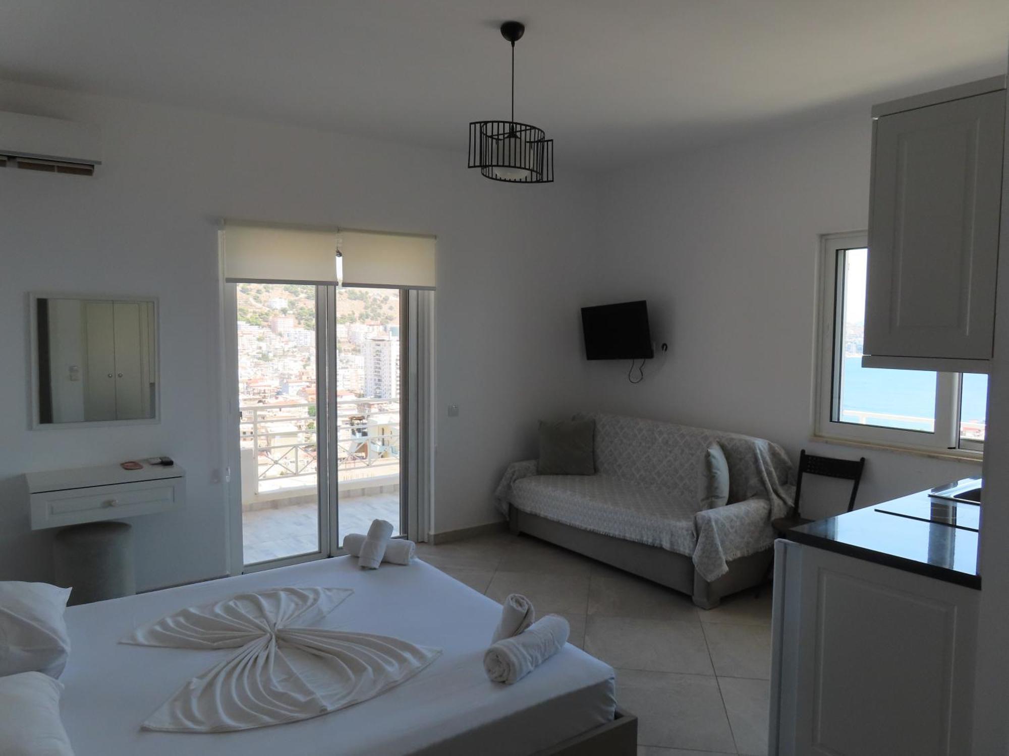 Mariana Apartments Sarande Exterior photo
