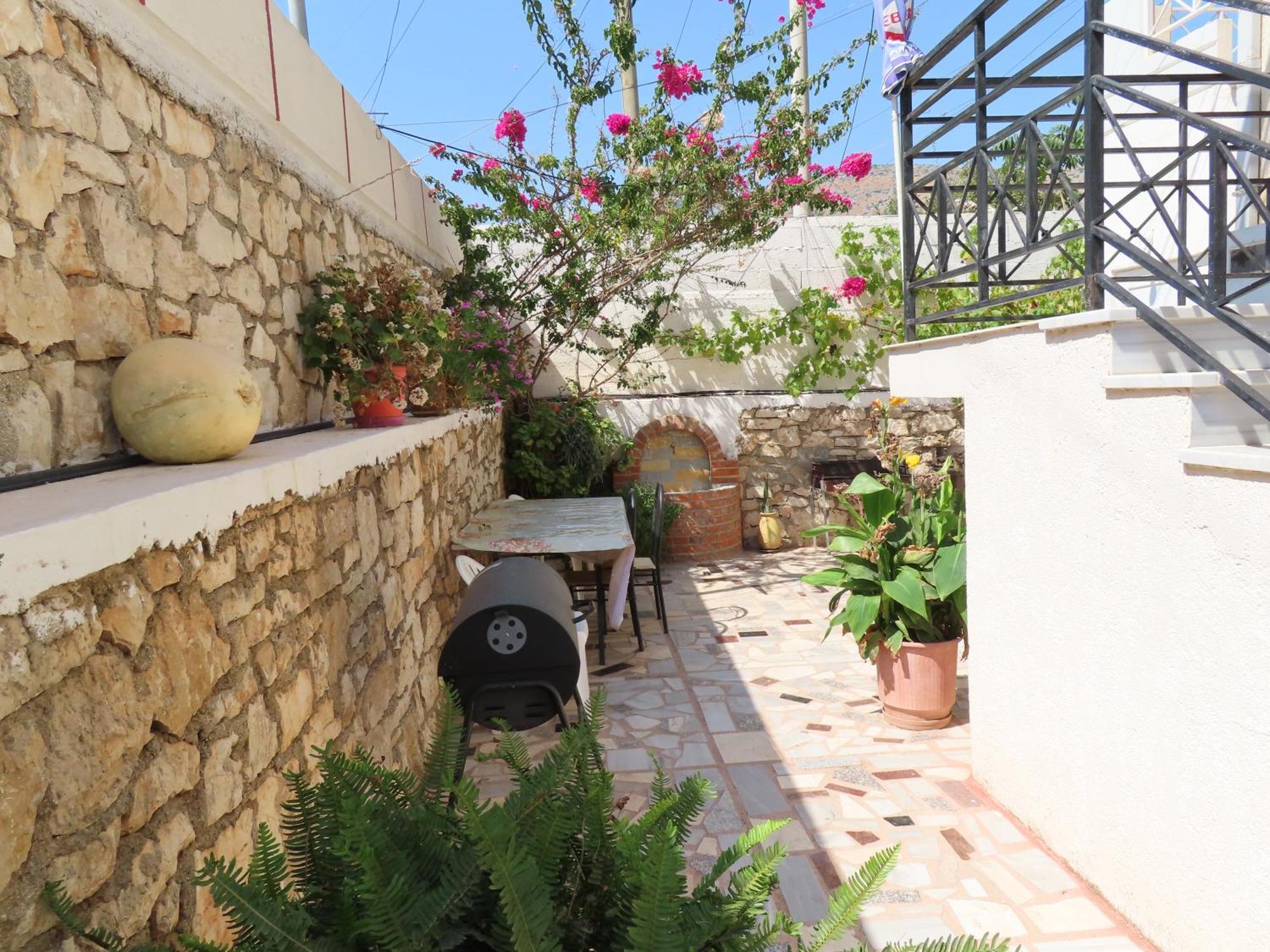 Mariana Apartments Sarande Exterior photo